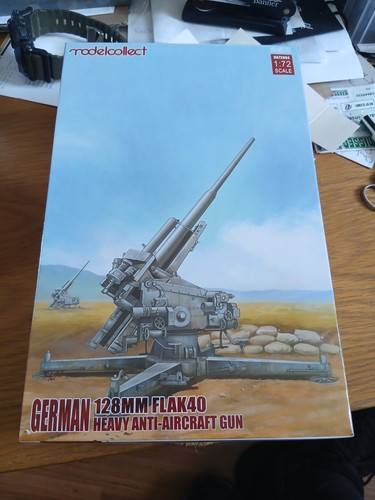 MODELCOLLECT
